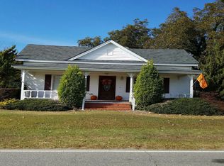 856 Woods Crossroads Rd, Benson, NC 27504