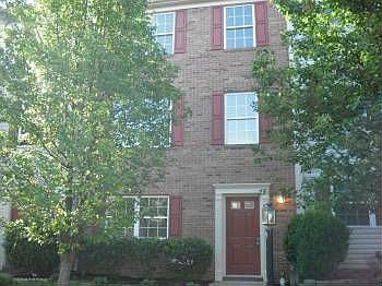 1st image of 517 Clint Ln