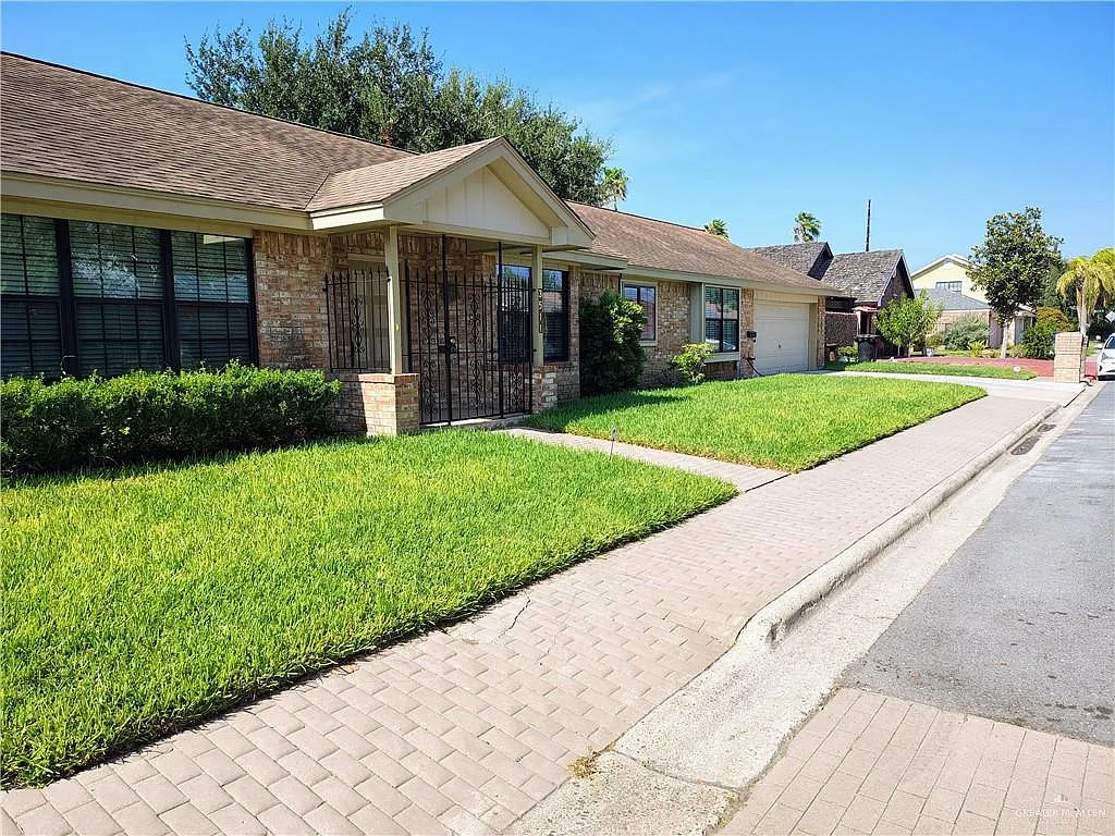 2 bed, 3.0 bath, 1852 sqft, $1,500 — Photo 2