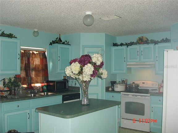 5th image of 629 Sagamore Dr