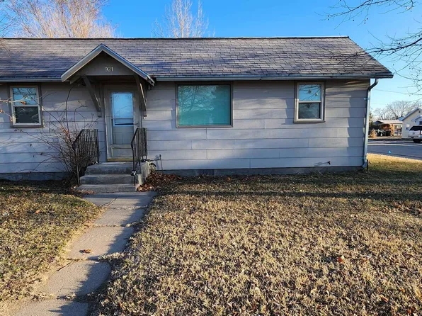 921 E 9th St, North Platte, NE 69101