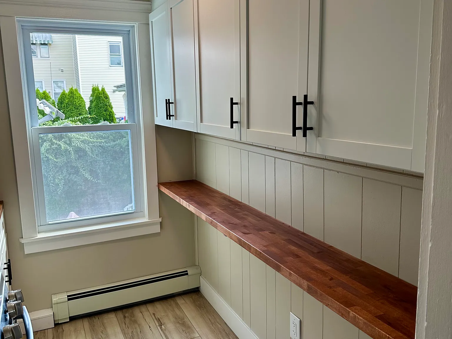 3 bed, $2,200 — Photo 2