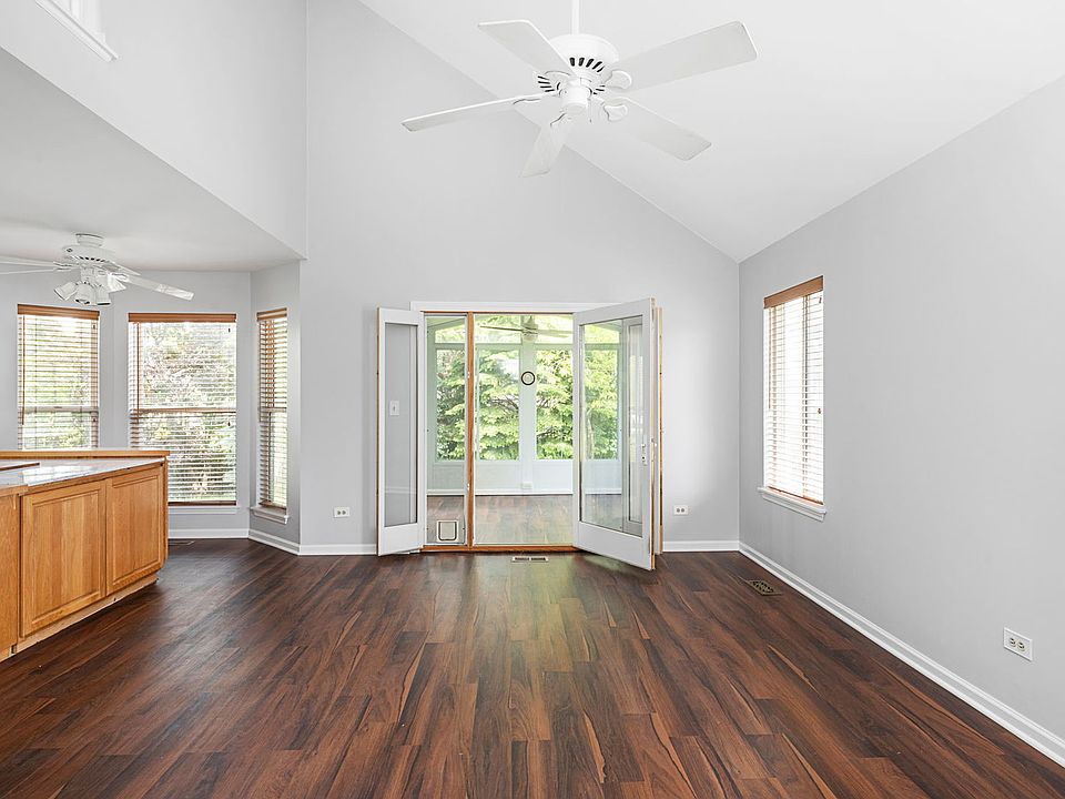 2nd image of 626 Harvest Dr