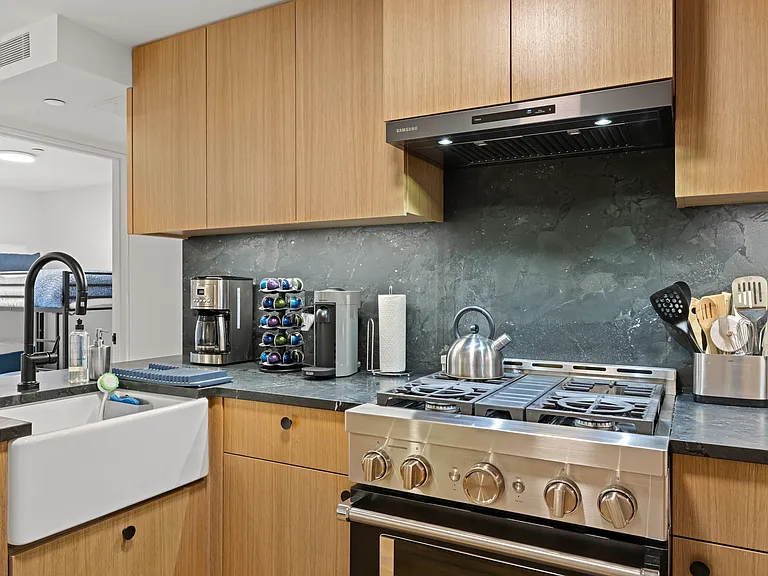 174 Degraw St #4 — Photo 10