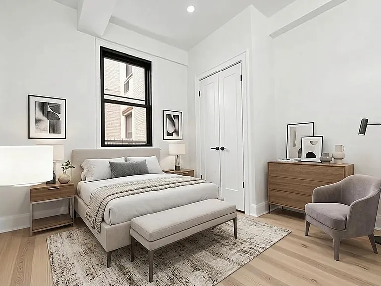 138 E 38th St #12G — Photo 4
