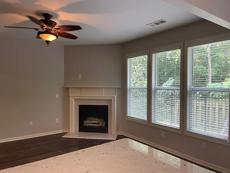 2022 Ellison Way NW — Photo 8
