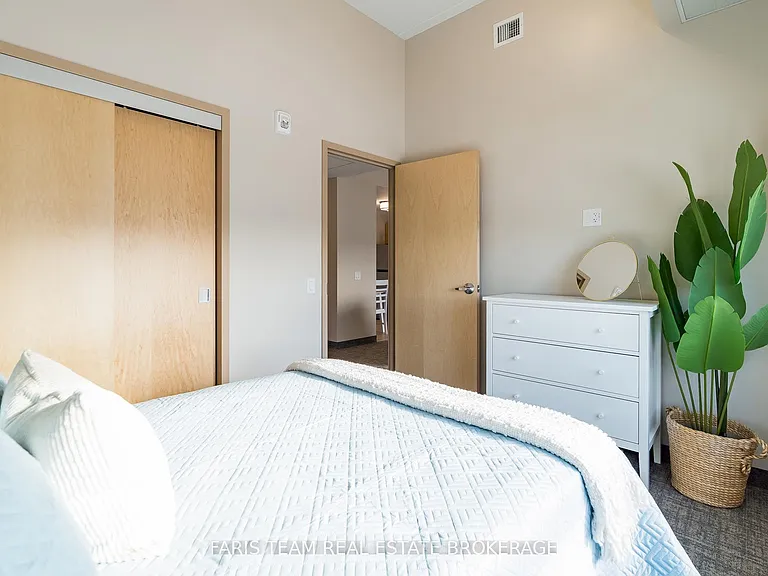 301 Junction Rd #A12 — Photo 17