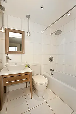 Rented by Bold New York | media 8
