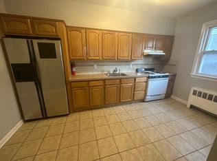 119 Hobart Ave #2F, Bayonne, NJ 07002
