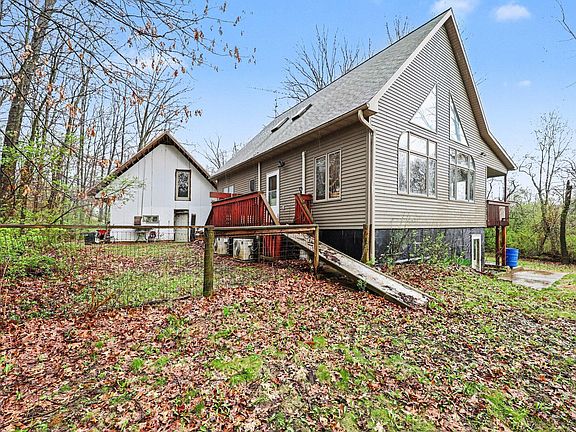 2nd image of 3824 Moscow Rd