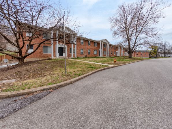 929 Brookside Ave APT A, Saint Louis, MO 63119