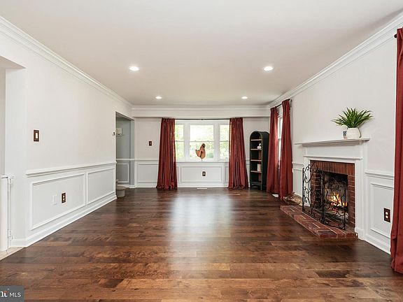 2nd image of 12405 Rambling Ln