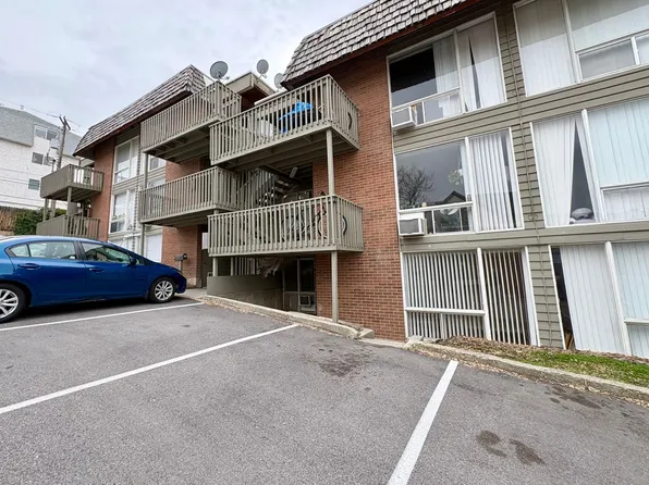 Sunset View Apartments