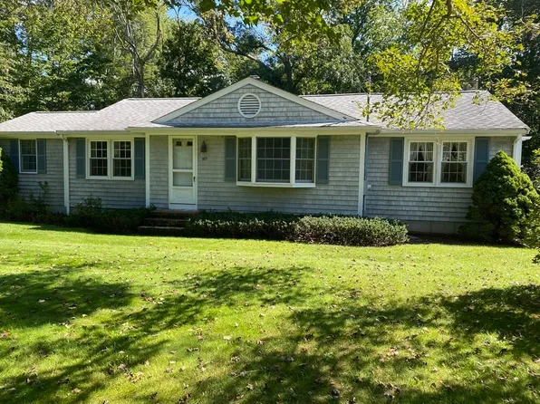 185 Moulton St, Rehoboth, MA 02769
