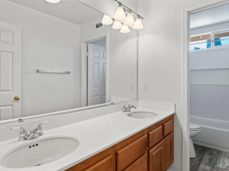33643 Honeysuckle Ln — Photo 7