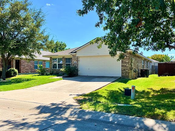 2nd image of 6929 Red Bluff Dr