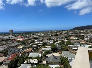 4121 Koko Dr, Honolulu, HI 96816
