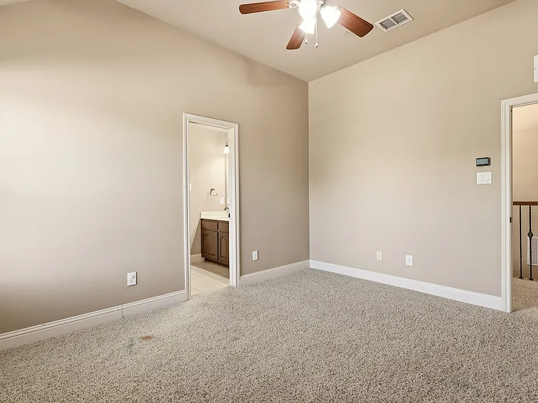 627 Seymour Dr — Photo 34