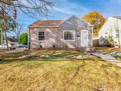 724 24th St, Bettendorf, IA, 52722
