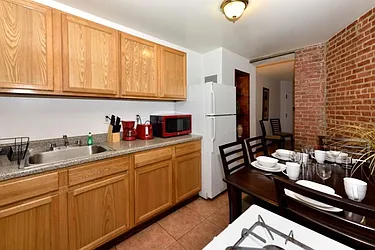 Rented by Eisenberg Exclusives