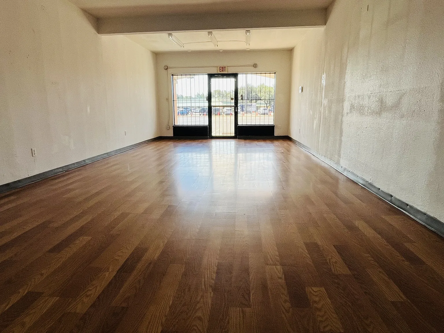 La Palma Center - 2536 — Photo 4