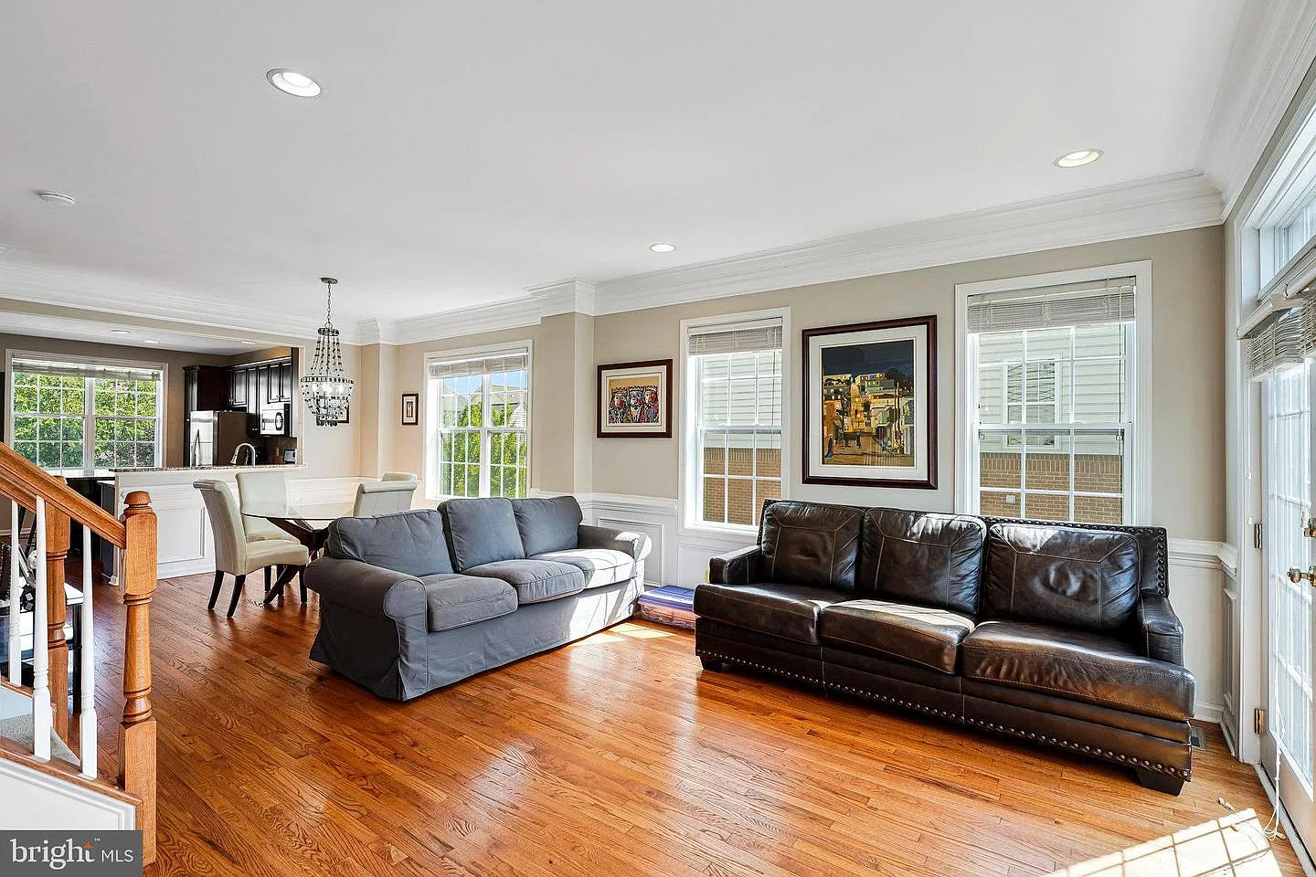 4 bed, 3.5 bath, 1854 sqft, $3,100 — Photo 4