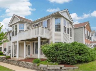 1670 Park Vista Ln, Aurora, IL 60504