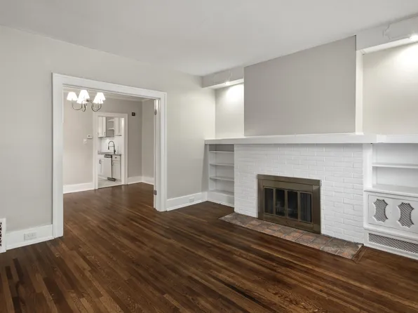 298 Rivard Blvd, Grosse Pointe, MI 48230