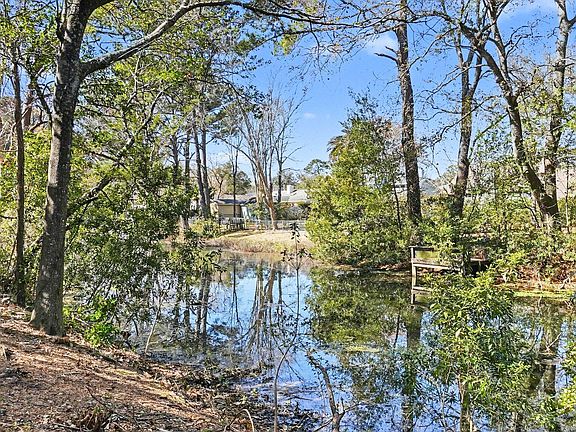 2nd image of 688 Pelzer Dr