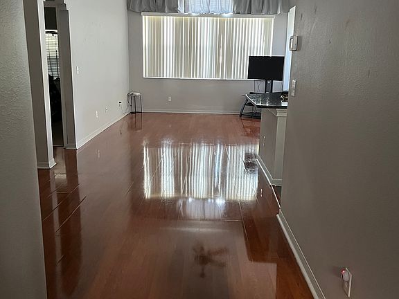 3rd image of 10224 Oasis Palm Dr