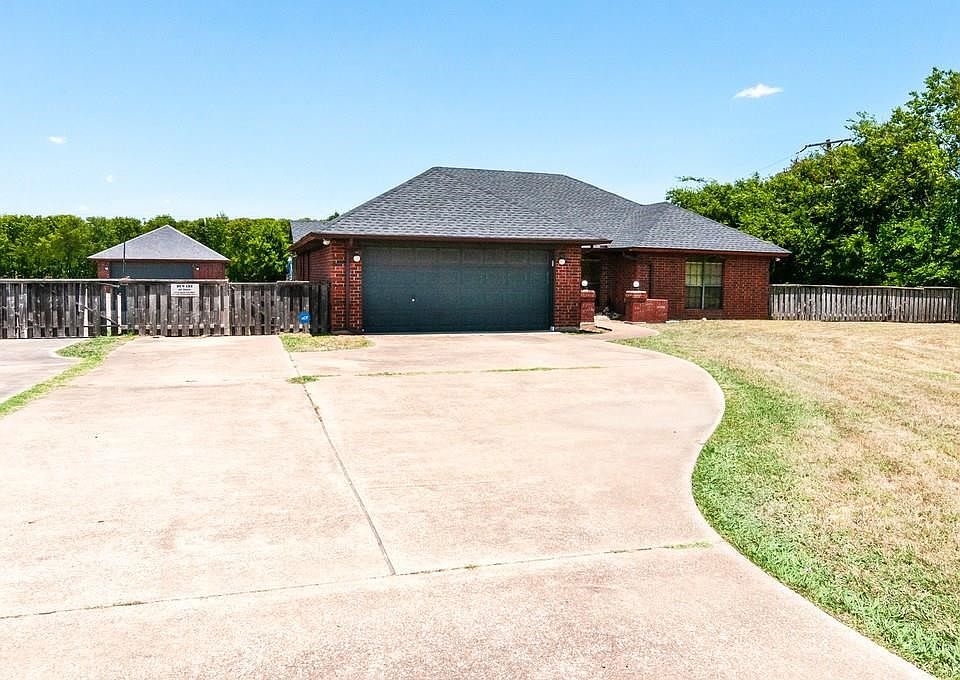 1st image of 317 Odessa Dr