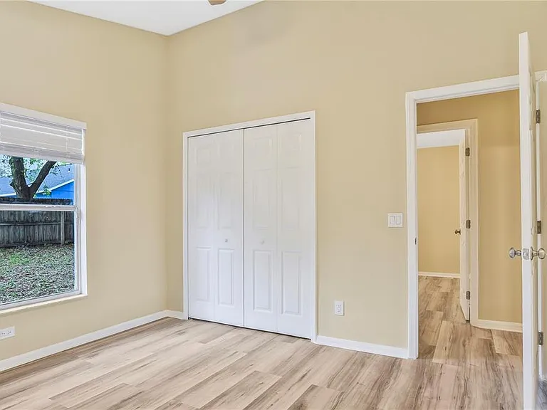 6369 Livewood Oaks Dr — Photo 22