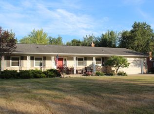 4115 Driftwood Dr, Dewitt, MI 48820