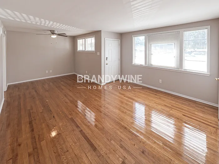 3 bed, 2.0 bath, 1246 sqft, $1,499 — Photo 4