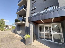 286 Chandler Dr, Kitchener, ON