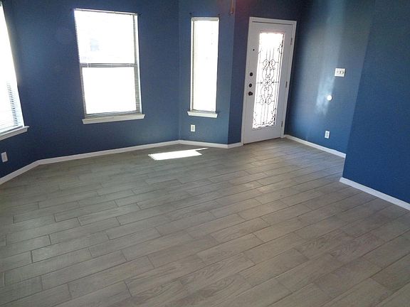 4th image of 13263 Kestrel Ave