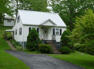 1323 Glendale Ave, Bluefield, WV 24701