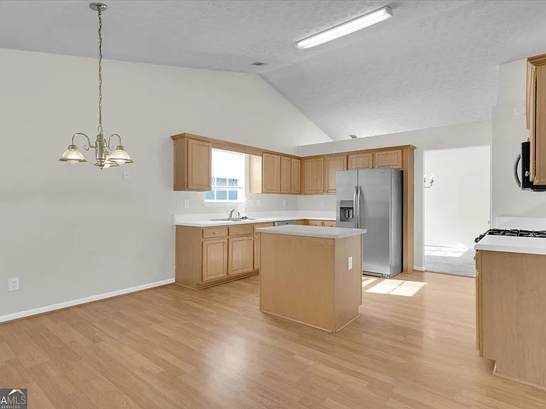 2343 Cove Lake Way — Photo 6