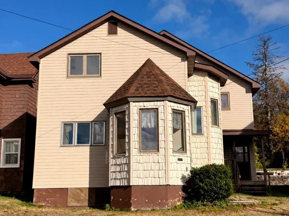 118 Rock St, Negaunee, MI 49866