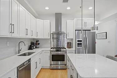 838 Park Avenue, #2