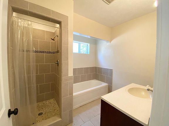 Hallway bath
