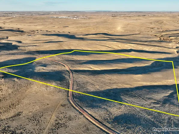 3 Bare Buttes Rd, Gillette, WY 82718