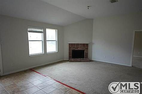 2nd image of 904 Cedar Creek Dr