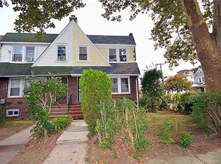 20502 118th Ave, Saint Albans, NY 11412