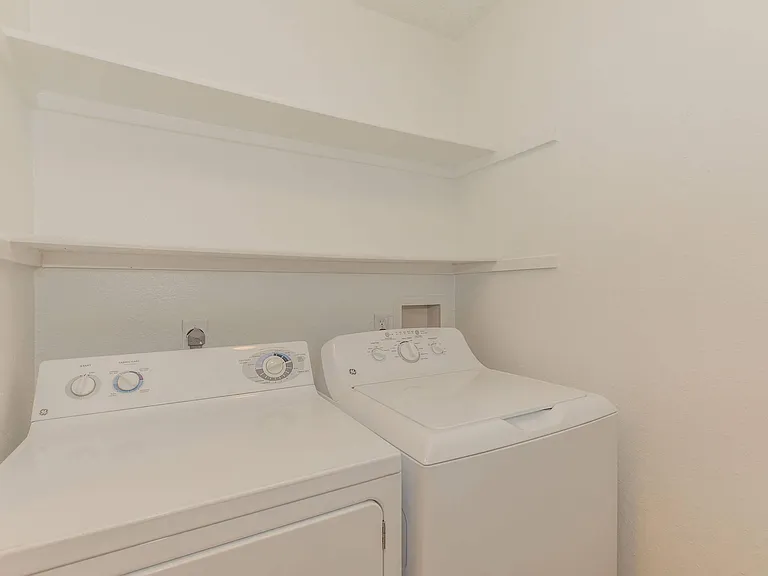Wolfe Run Apartments — Photo 26