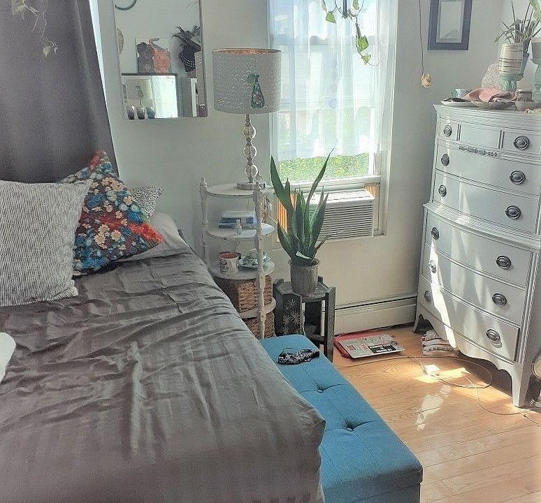 1st image of 110 Norman Ave APT 3L