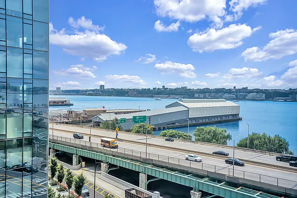 Rented by New York Residence | media 55