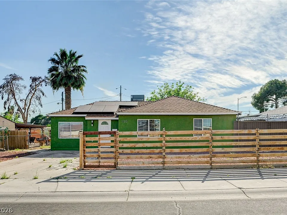1720 E Carson Ave