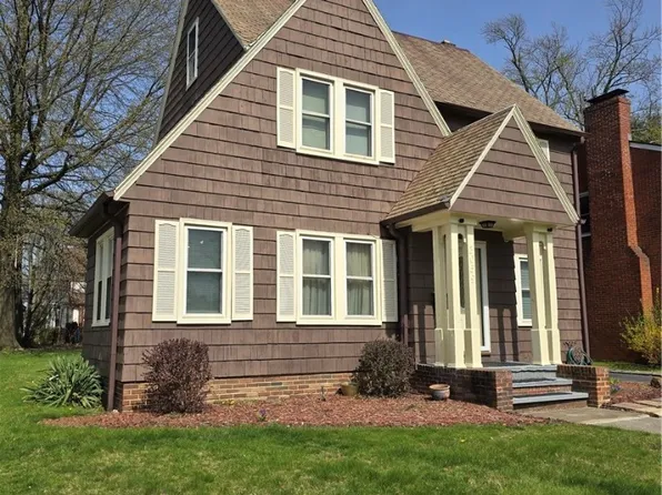 3059 Becket Rd, Cleveland, OH 44120