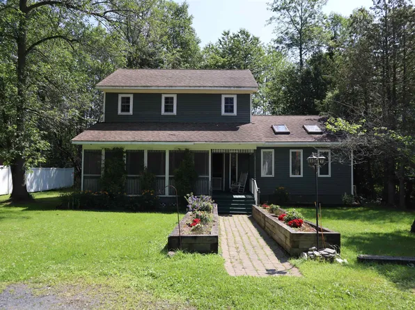 7 Railroad Street, South Hero, VT 05486